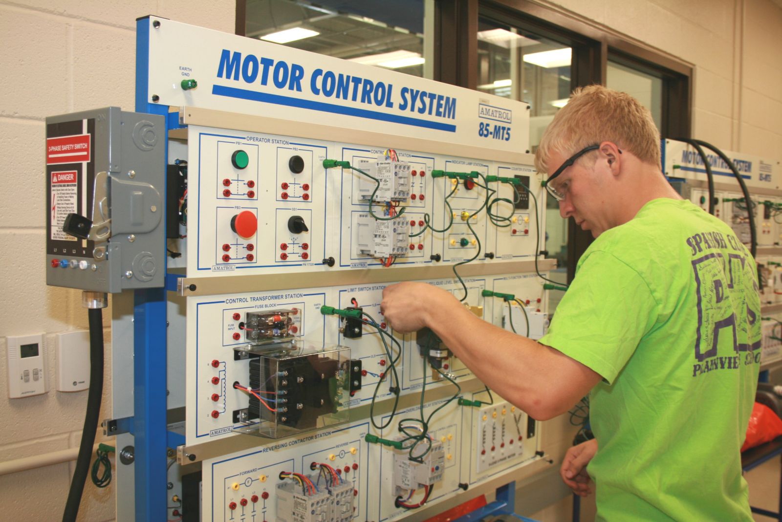 Pelatihan Electric Motor Control, Training Electric Motor Control