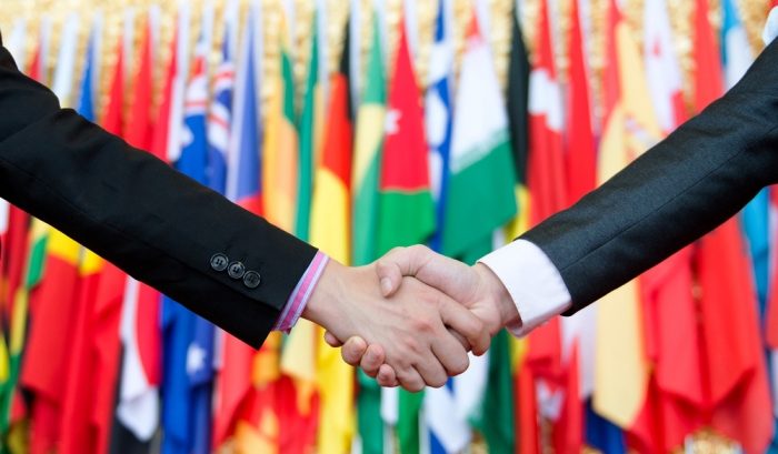 elatihan Hukum Perdagangan Internasional, Training ukum Perdagangan Internasional